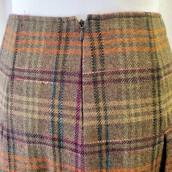 MAXMARA WEEKEND Classic Wool Skirt - Picture 4 of 6